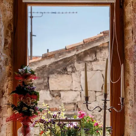 Guest house Stone House Luxury Split