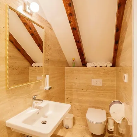 Stone House Luxury 4*