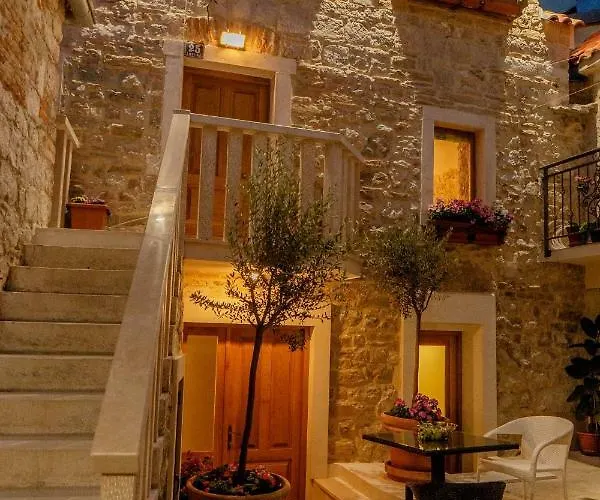 招待所 Stone House Luxury 斯普利特